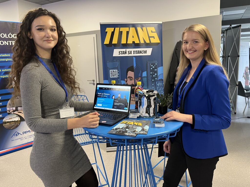 Recruiteri z TITANS predstavili študentom IT projekty, ktorým sa v budúcnosti môžu venovať.