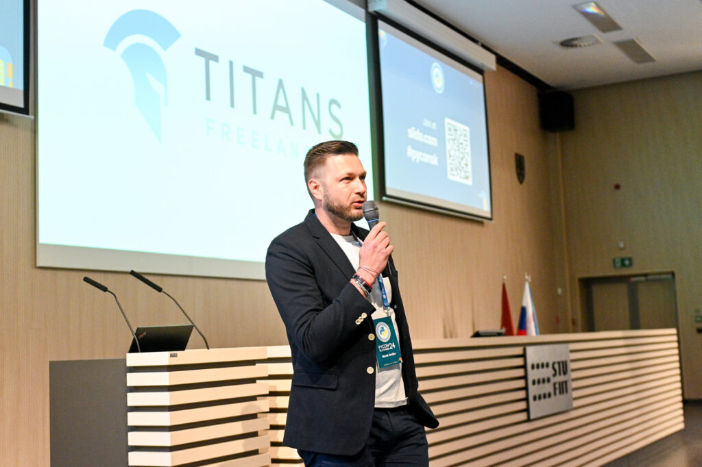 Once again, Marek and Róbert had the honour of officially opening PyCon with their speeches. 