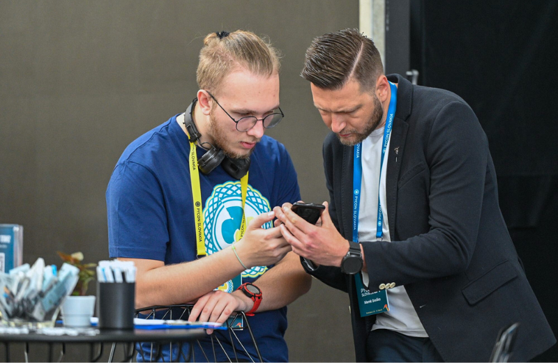 Okrem budovania IT komunity na eventoch ako je PyCon sa venujeme aj podpore duševného zdravia.