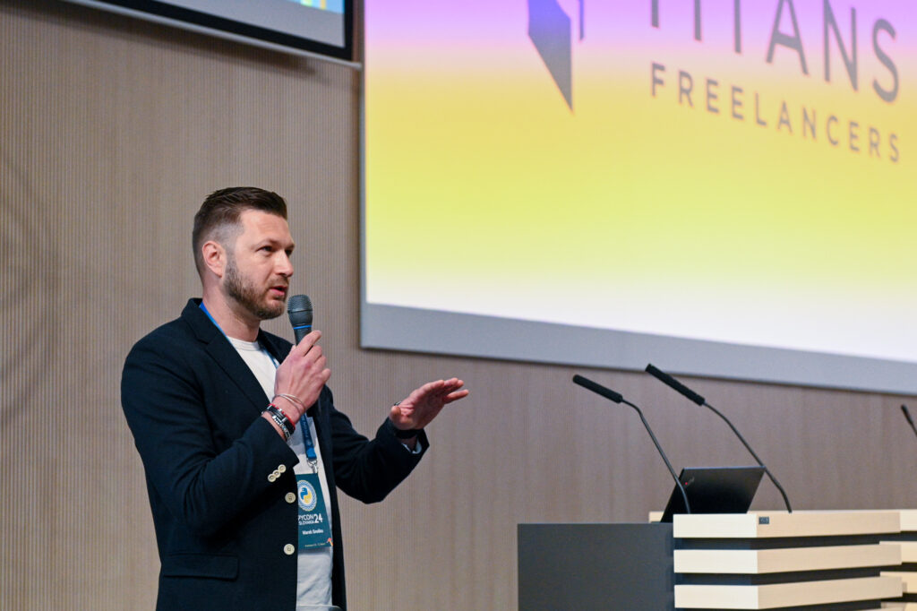 Marek Greško opened the PyCon conference with a speech about the IT freelancers' significance for society.
